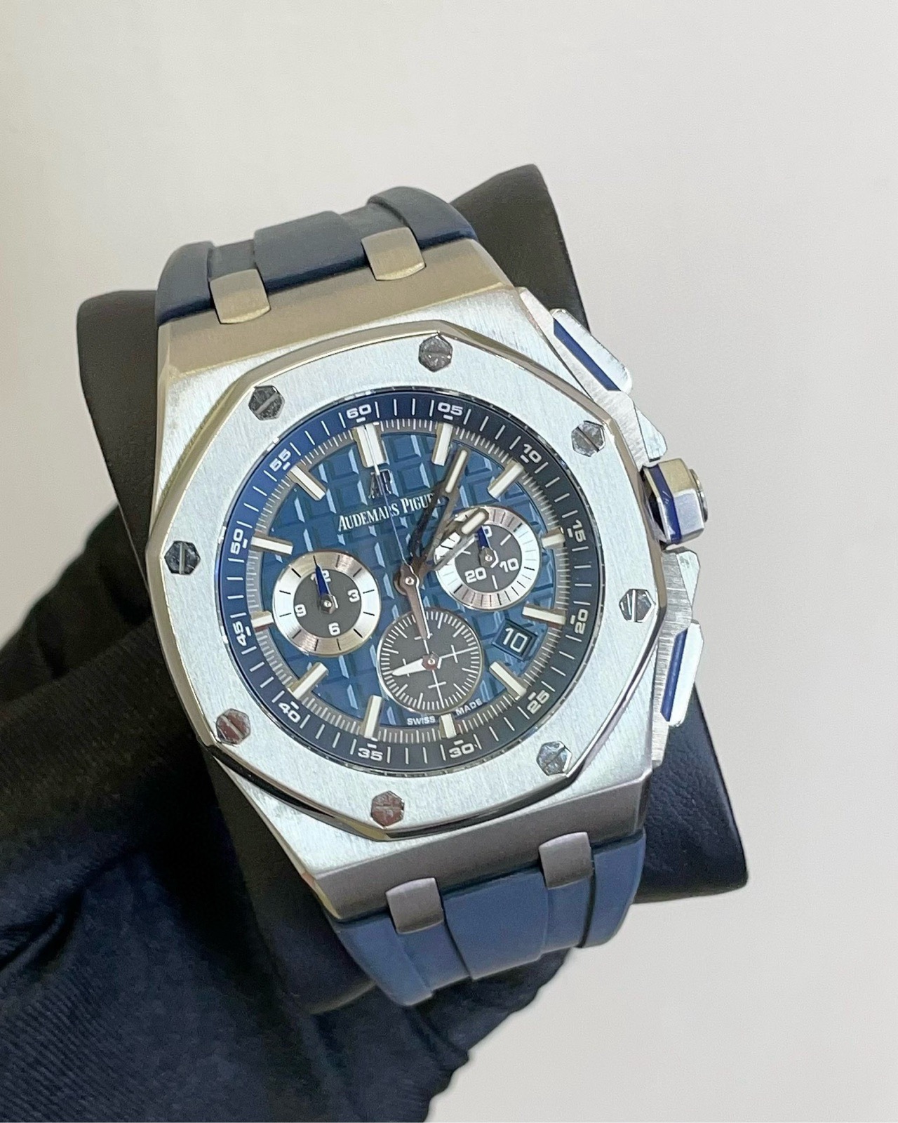 Audemars Piguet 26480TI.OO.A027CA.01 detail 1