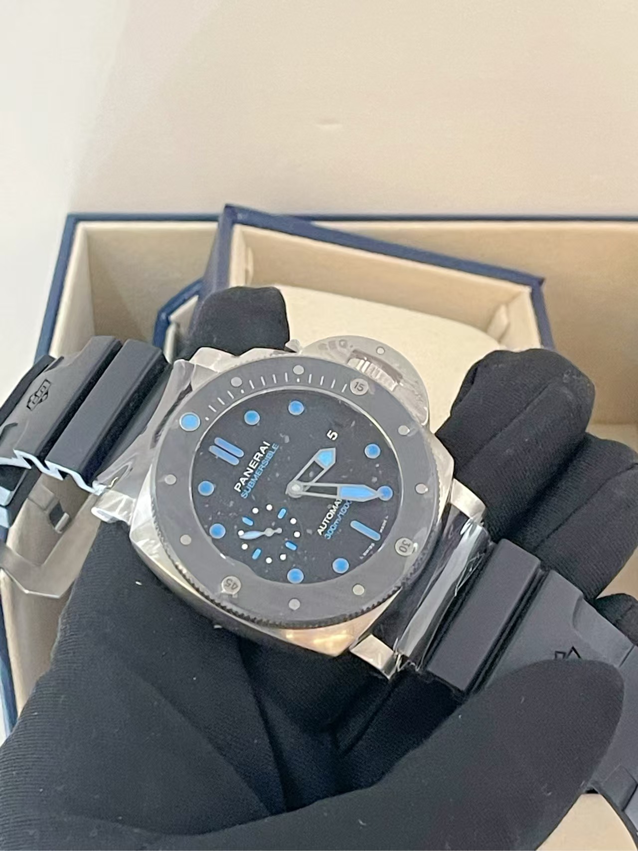 Panerai PAM00799 detail 5