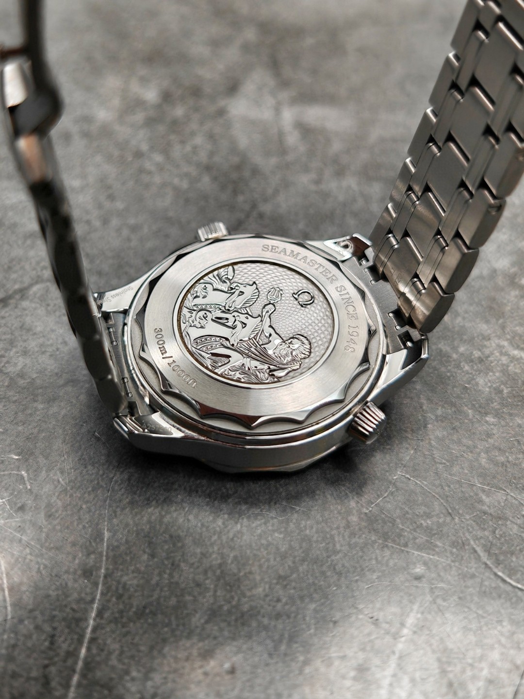 Omega 210.30.42.20.03.003 detail 7