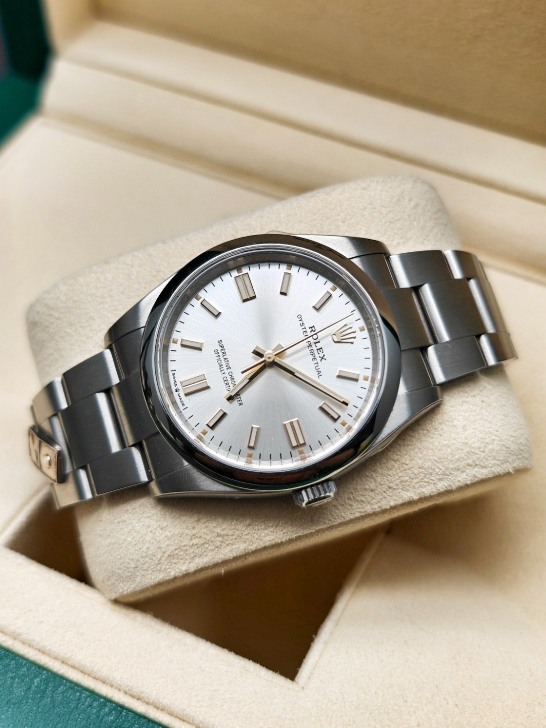 Rolex 126000-0001 detail 6