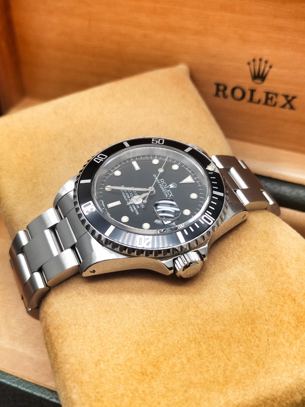 Rolex 16610ln detail 3