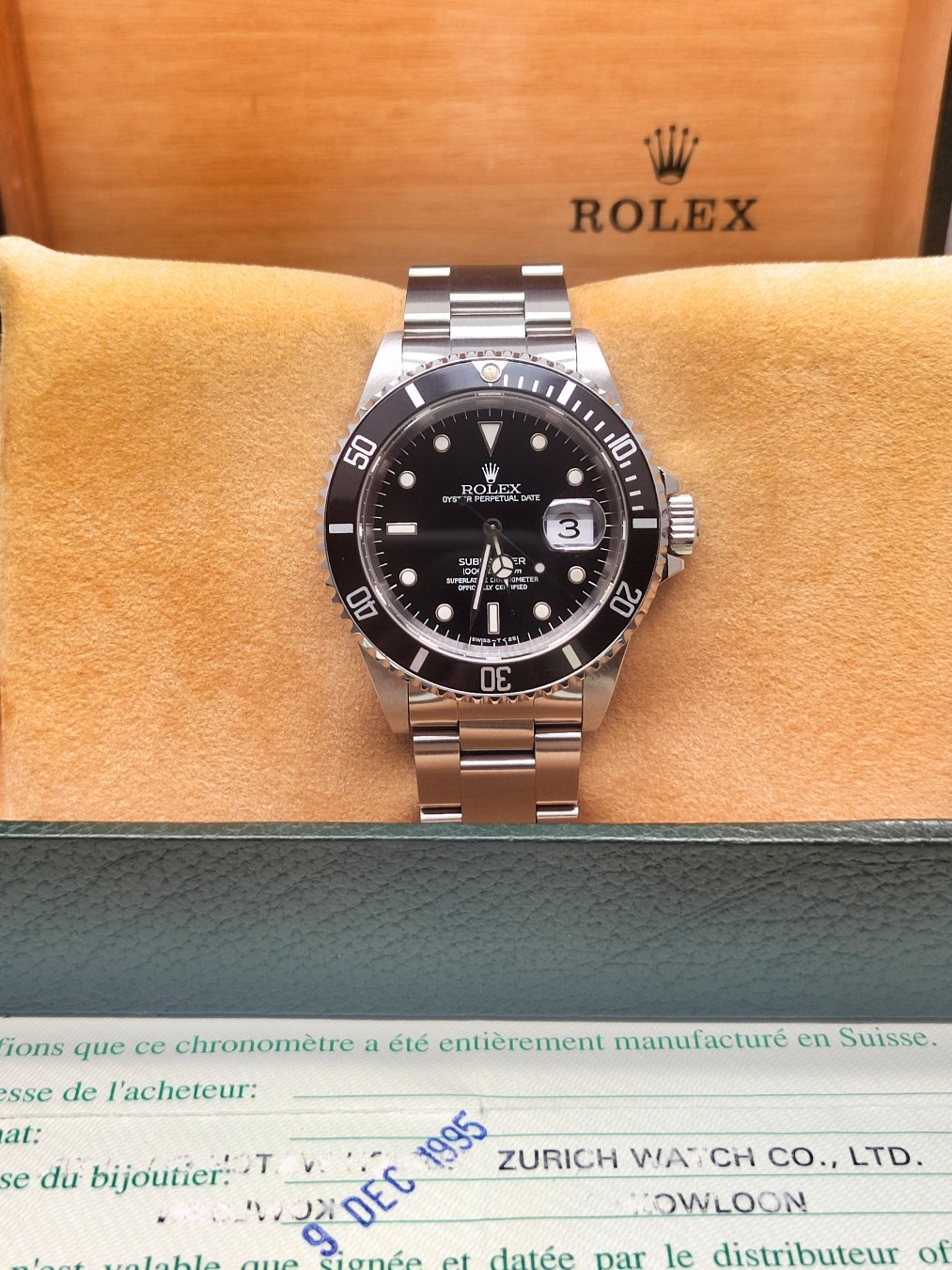 Rolex 16610ln detail 1