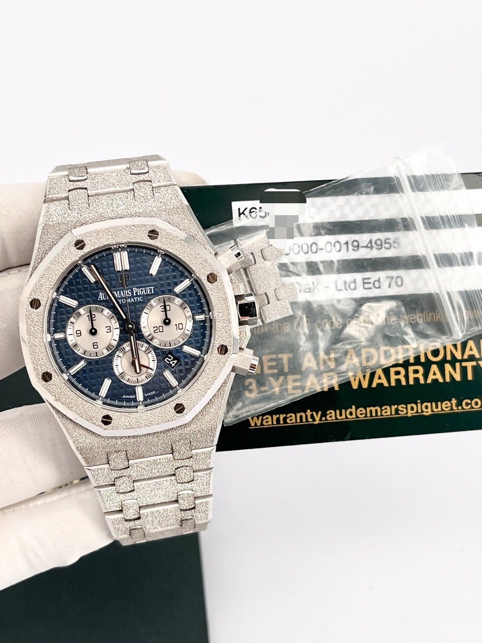 Audemars Piguet 26331BC.GG.1224BC.02 detail 7