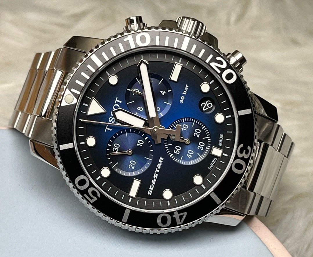 Tissot T1204171104101 detail 6