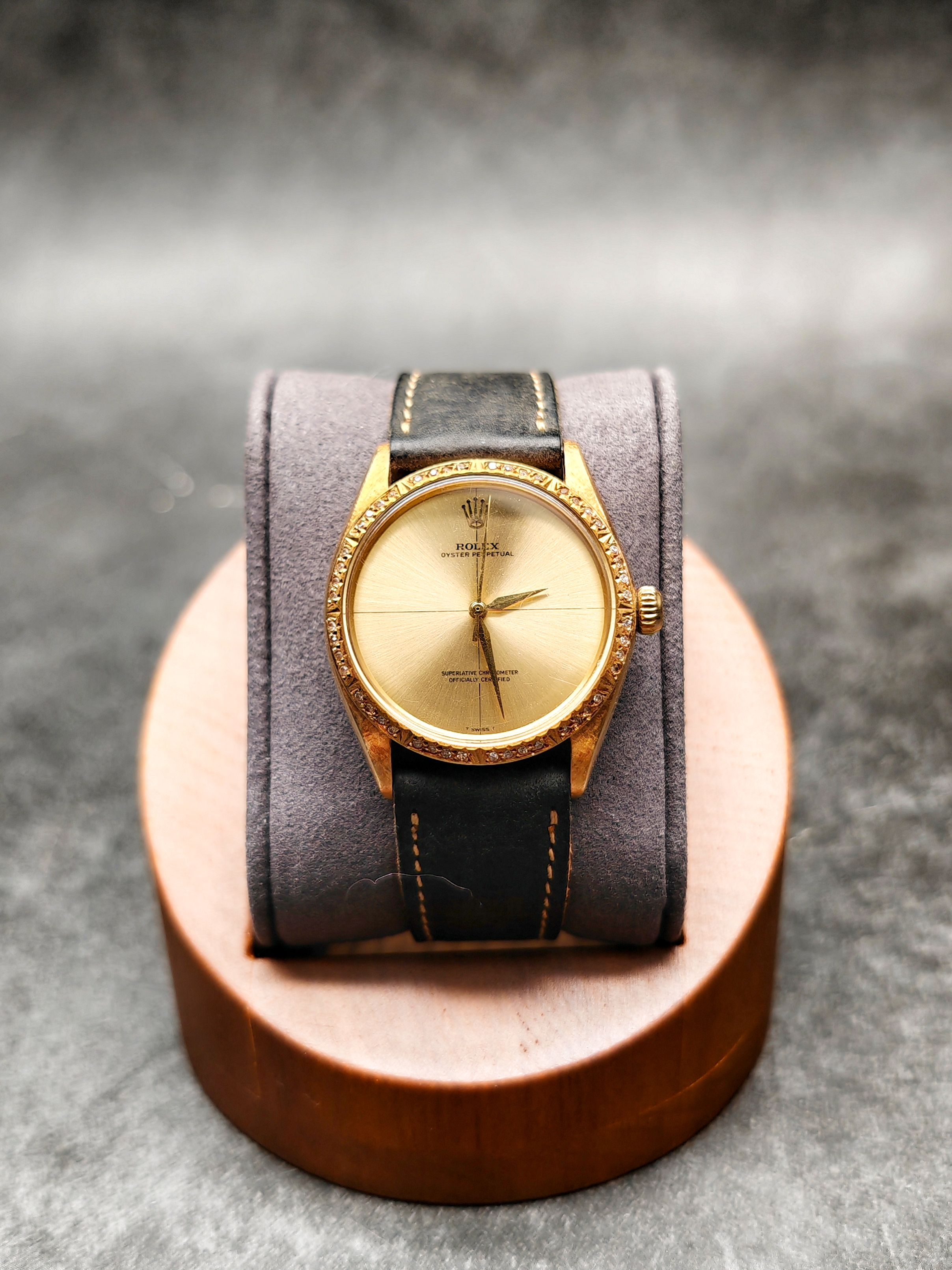 Rolex 1009 detail 1