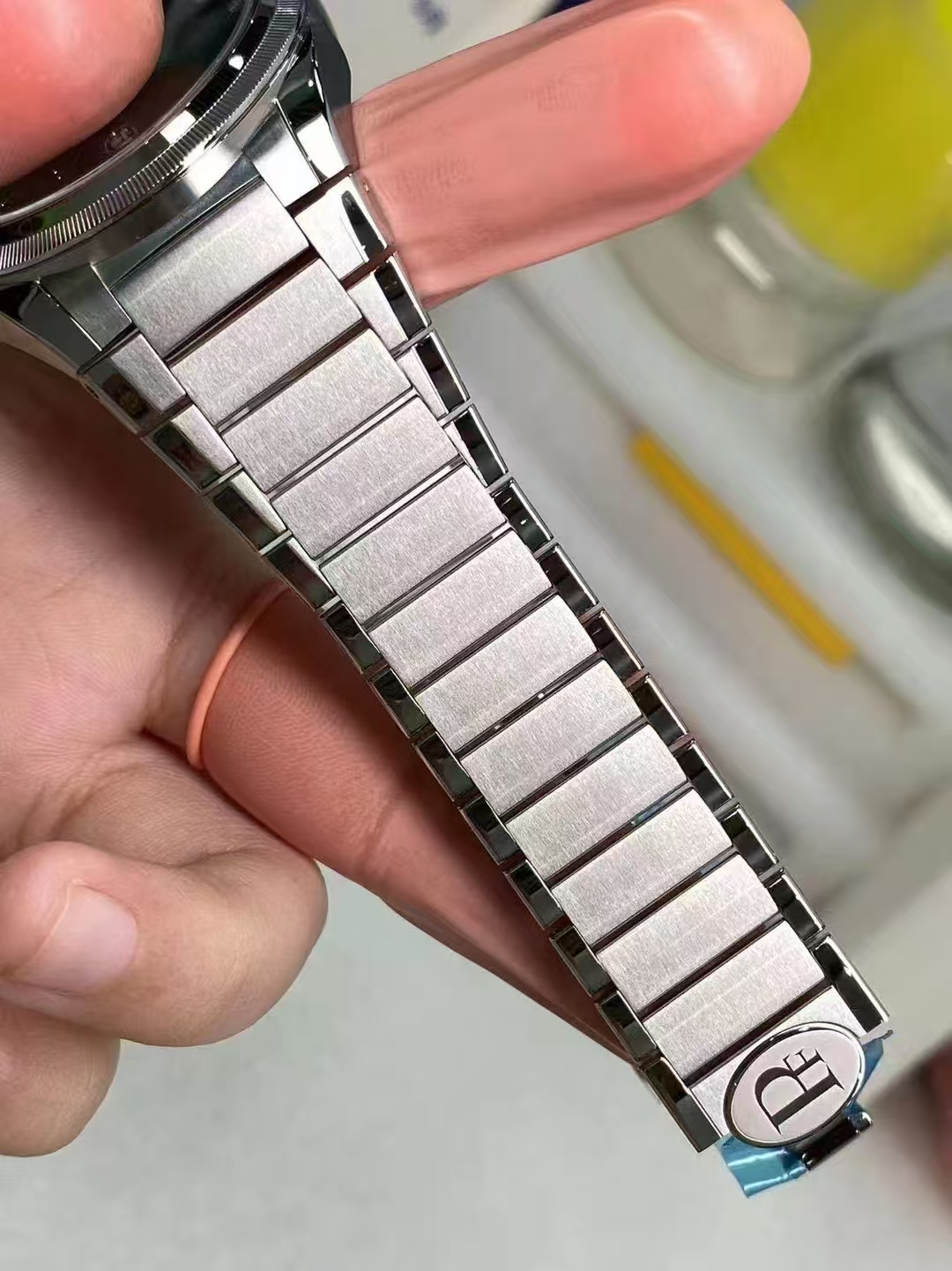Parmigiani Fleurier PFC905-1020001-100182 detail 3