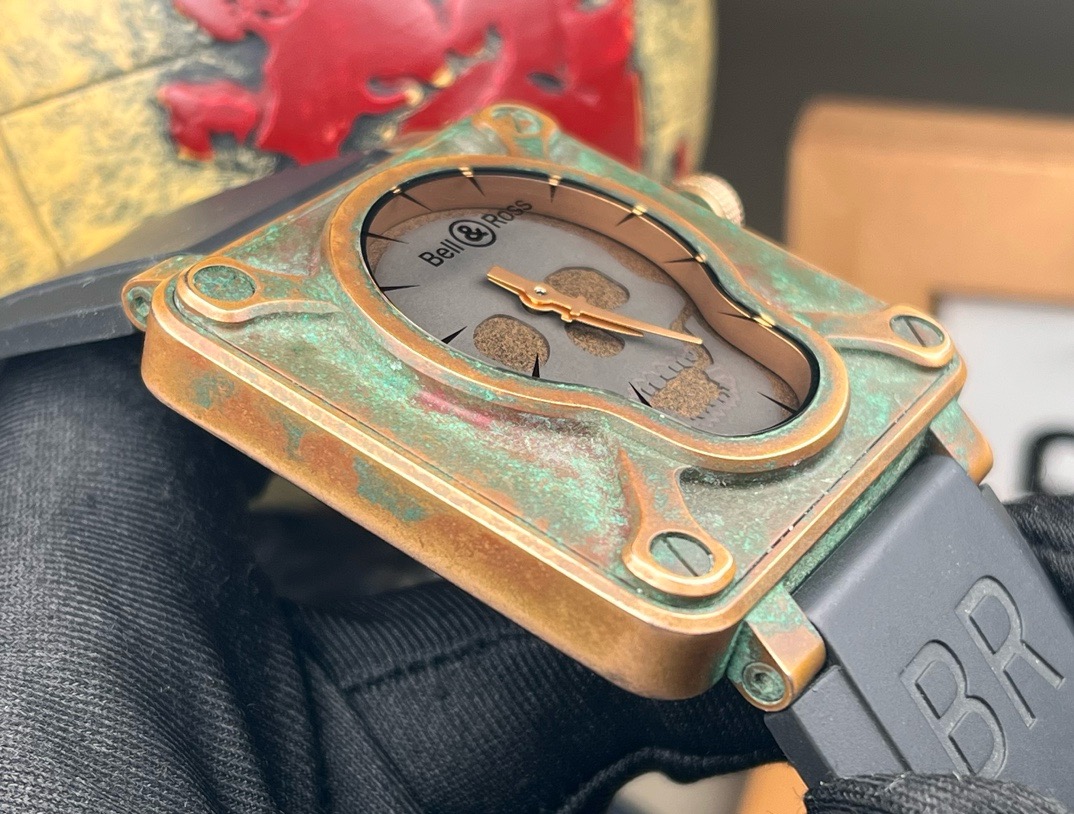 Bell & Ross 492 detail 1