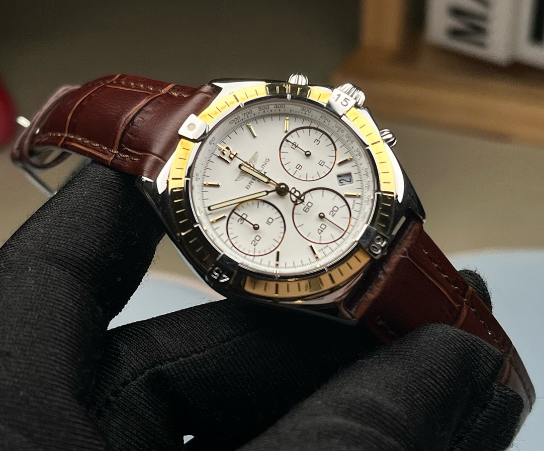 Breitling D55045 detail 4