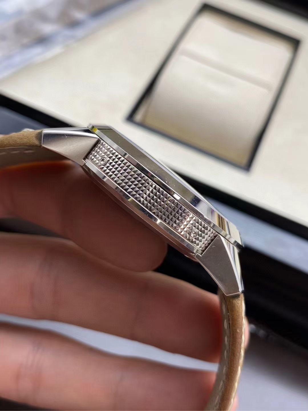 Patek Philippe 5326G-001 detail 6