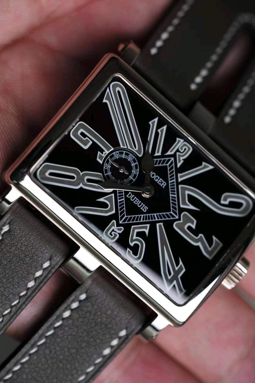 Roger Dubuis Vintage detail 4