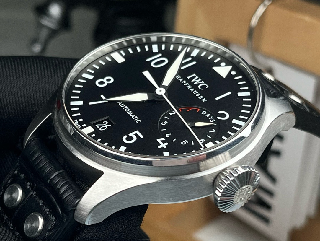 IWC IW500401 detail 4