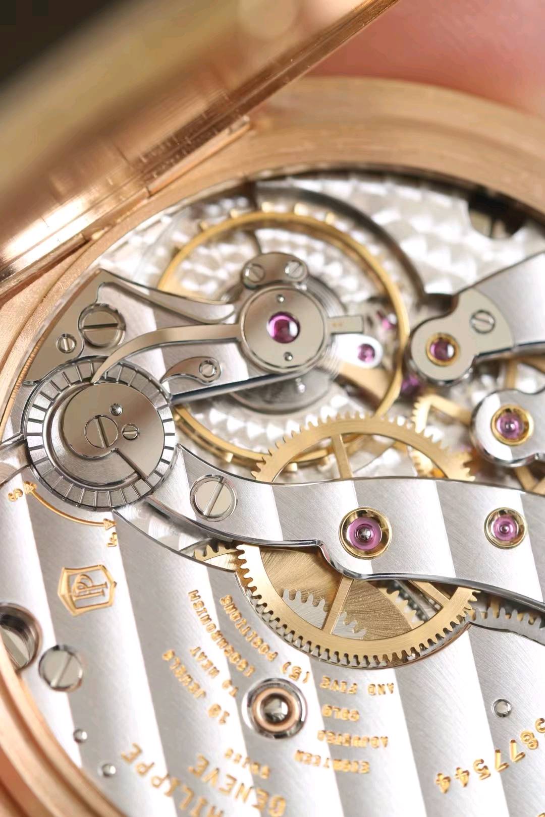 Patek Philippe 980R-001 detail 7