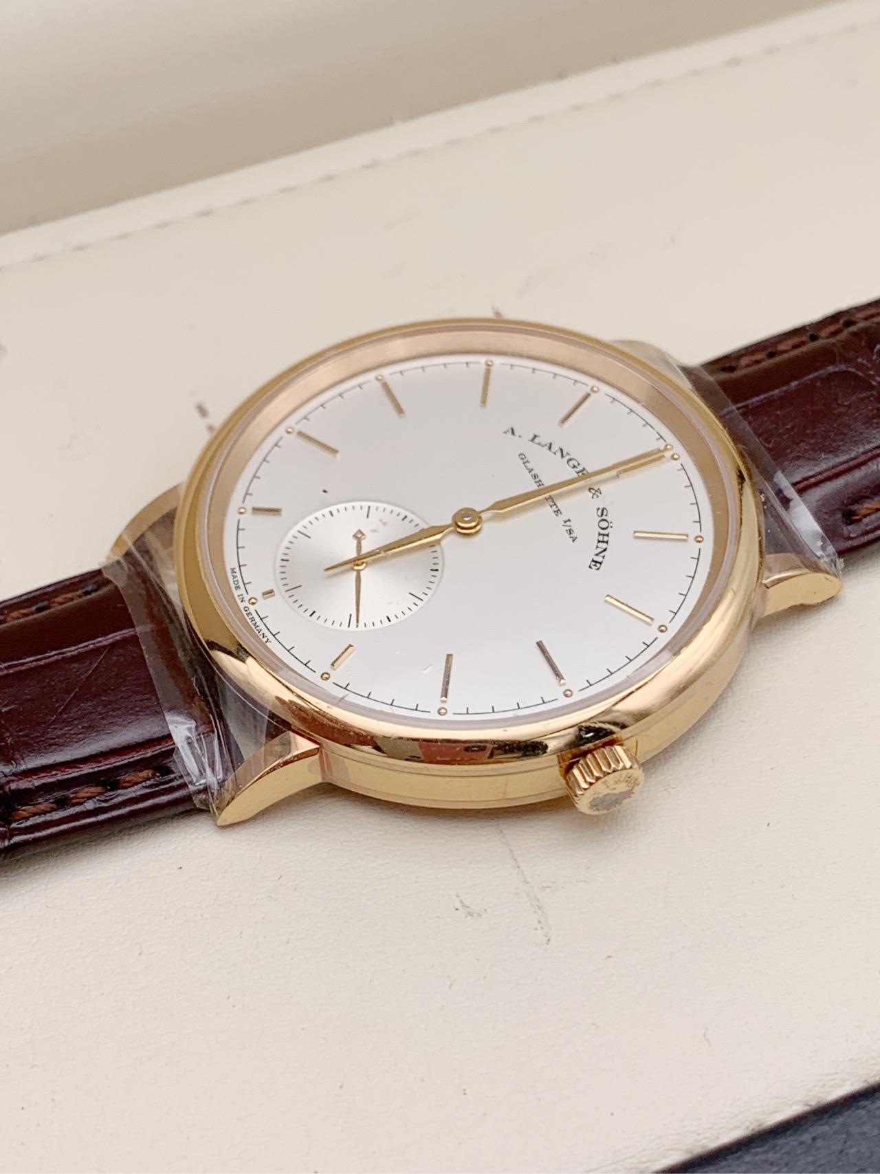 Vintage vs Modern Watches: Which Makes the Best Investment?