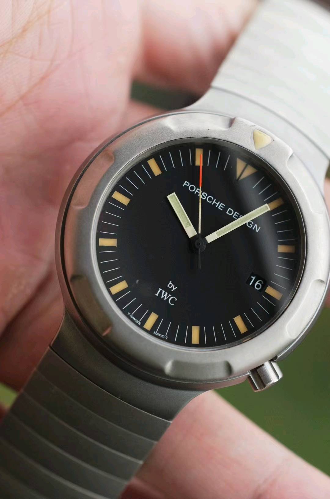IWC 2000