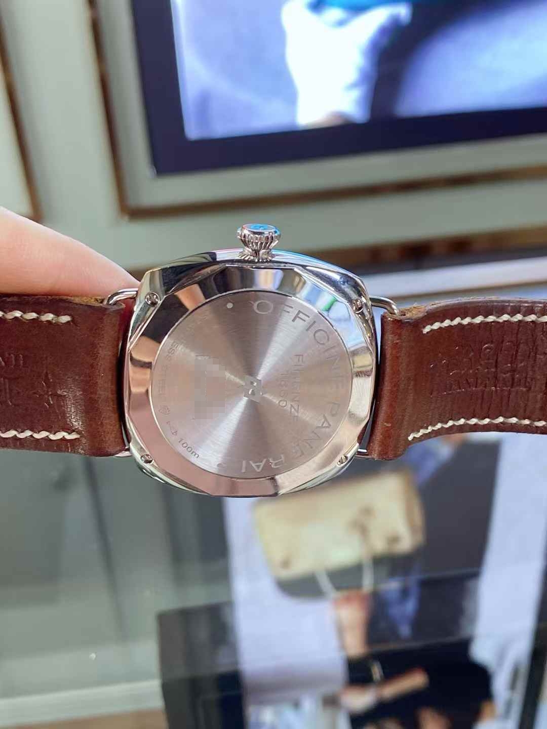 Panerai PAM00753 detail 2