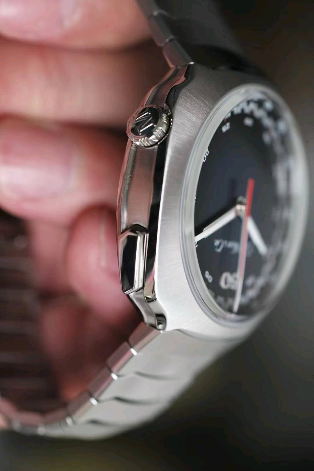 H.Moser & Cie() Vintage detail 3