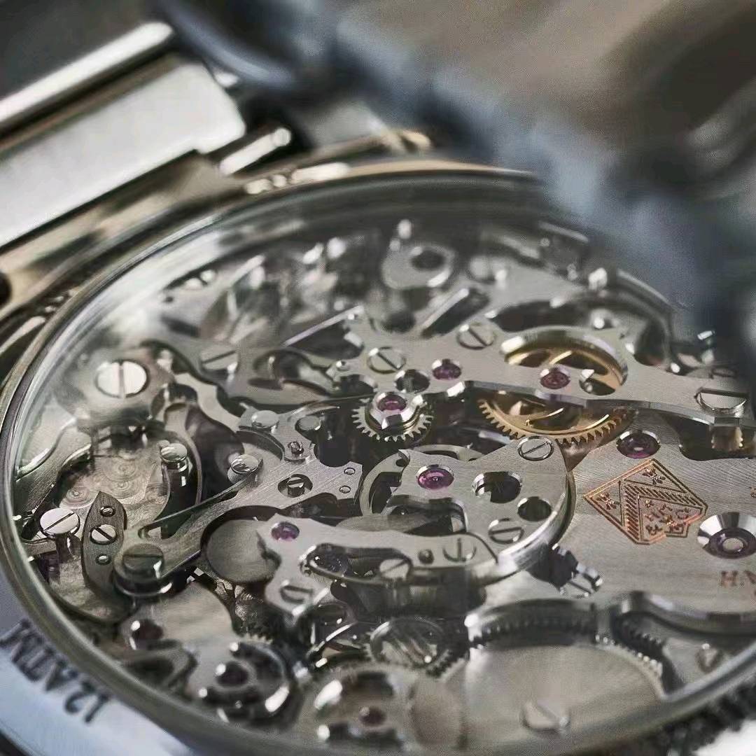 H.Moser & Cie() Vintage detail 6