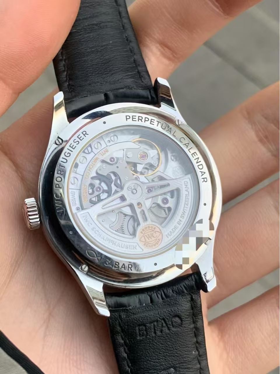 IWC 344203 detail 3
