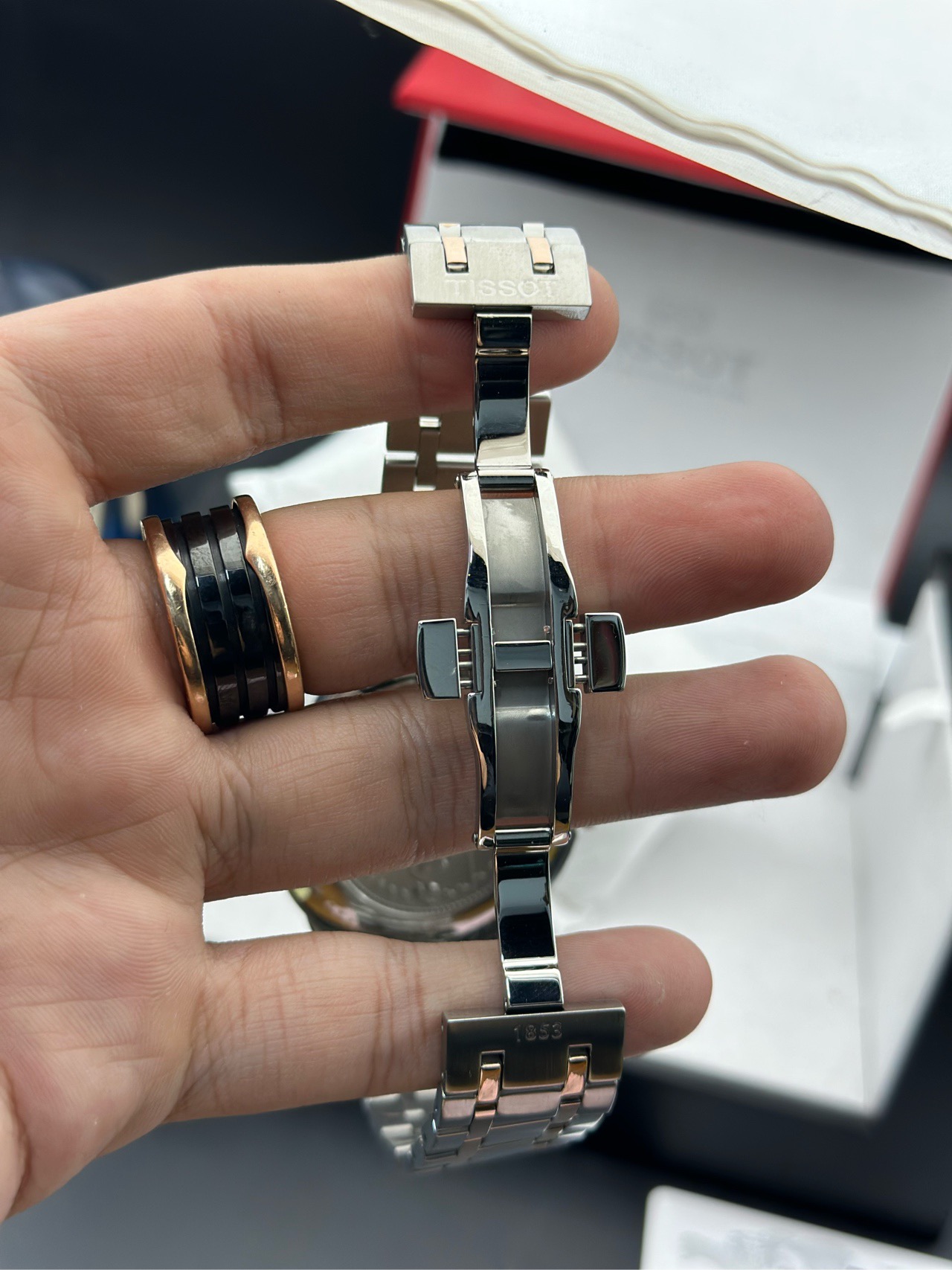 Tissot T009.407.22.038.01 detail 5