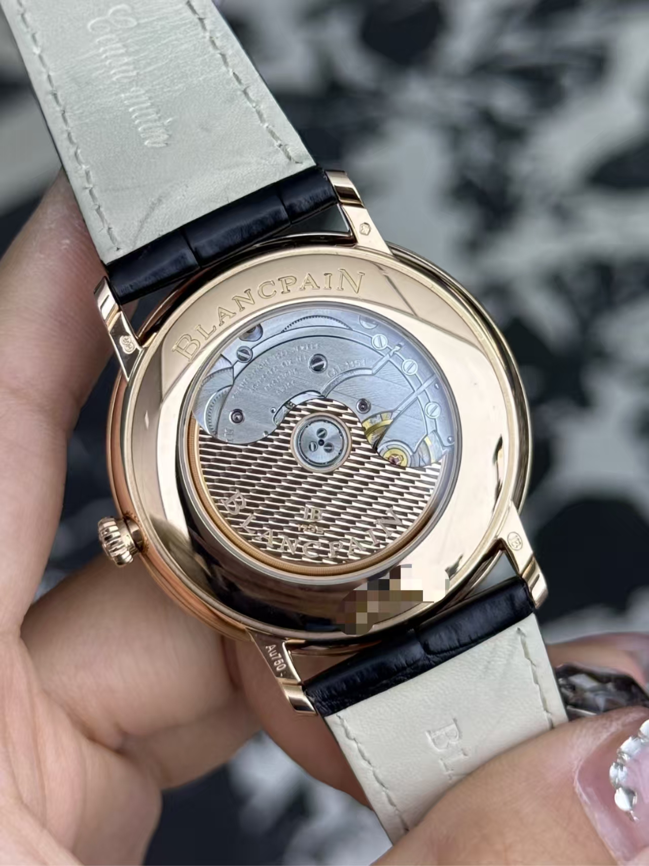 Blancpain 6651-3640-55B detail 6