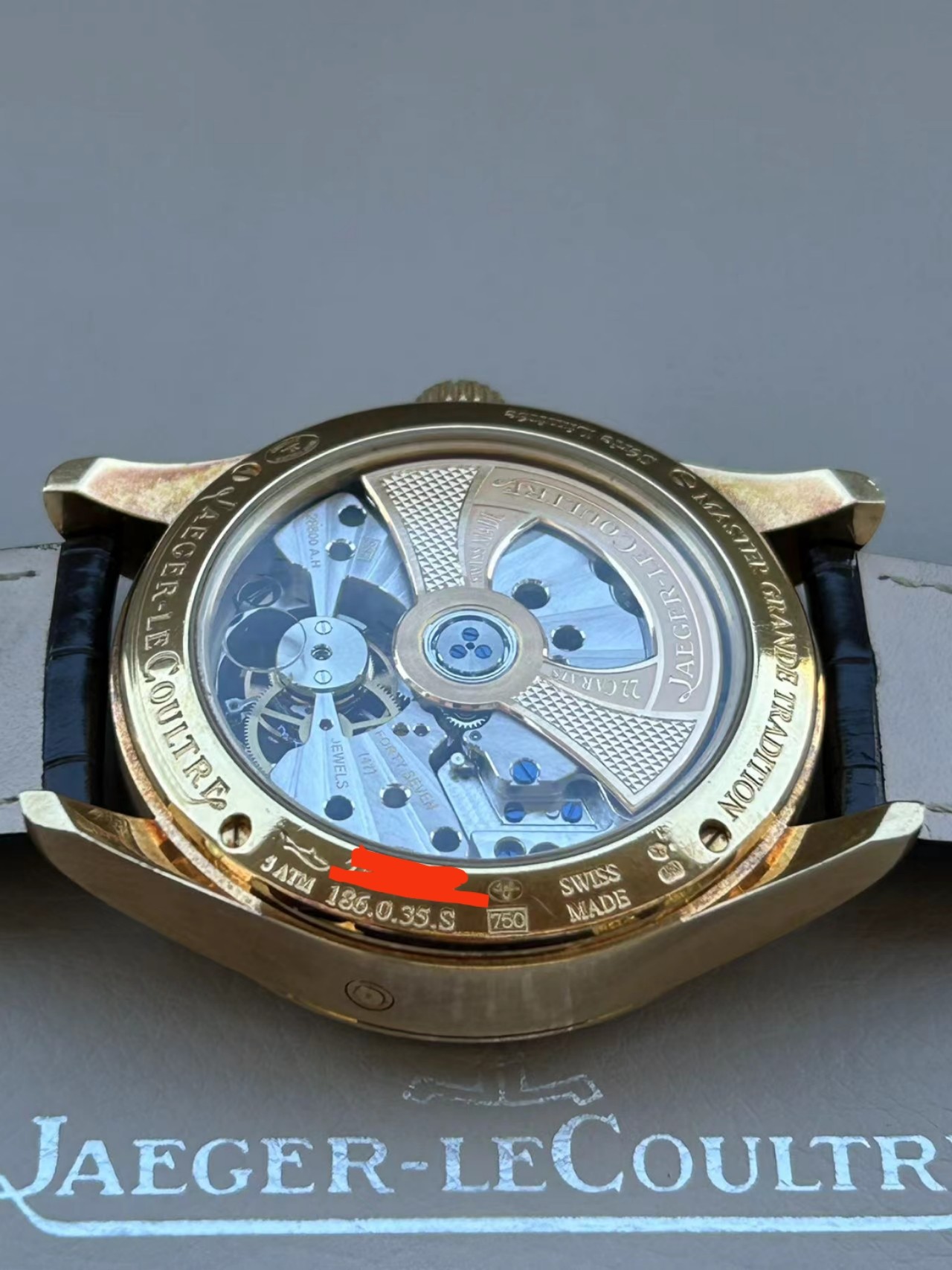 Jaeger-LeCoultre Q500142A detail 6