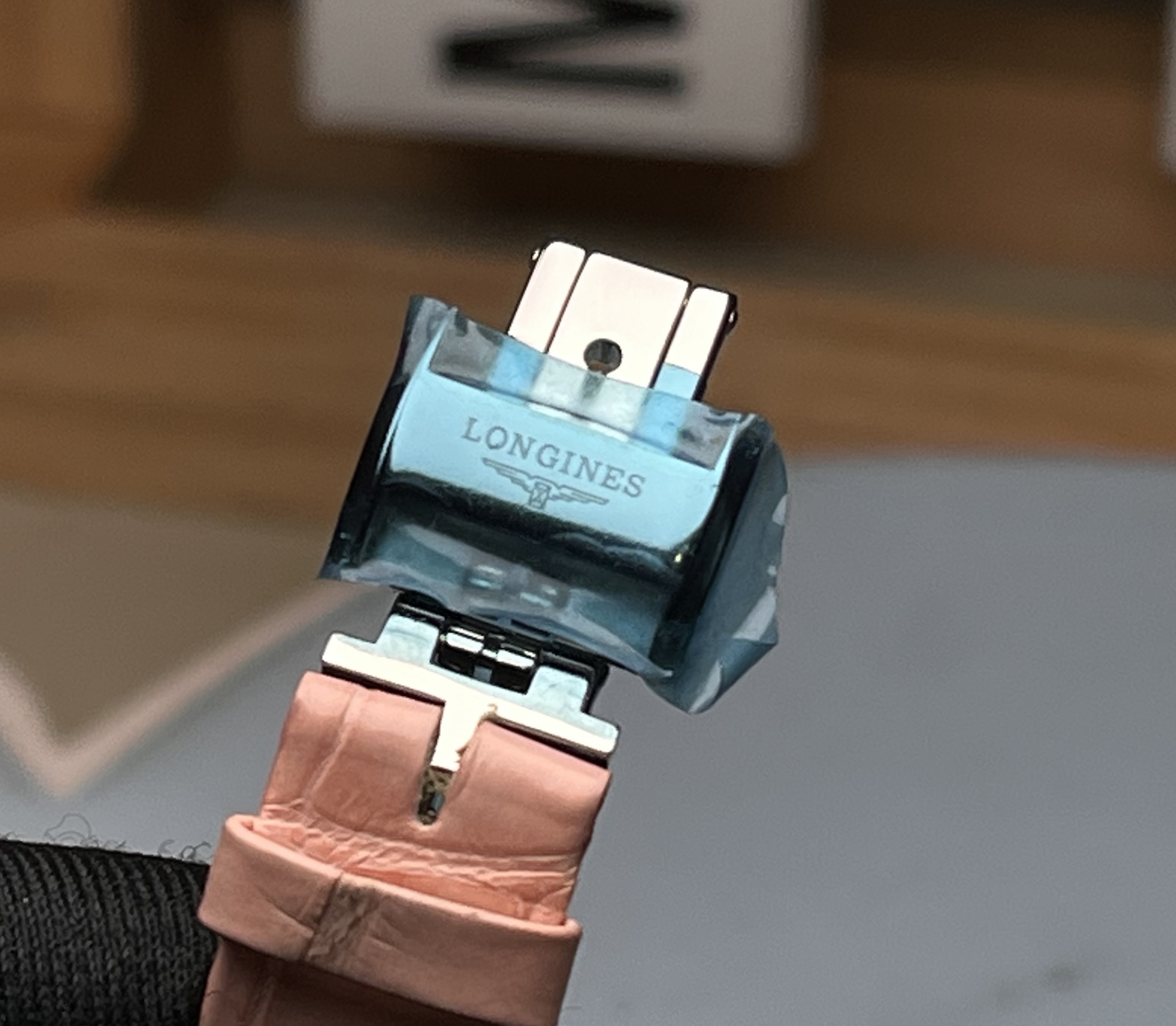 Longines L4.204.0.91.9 detail 6