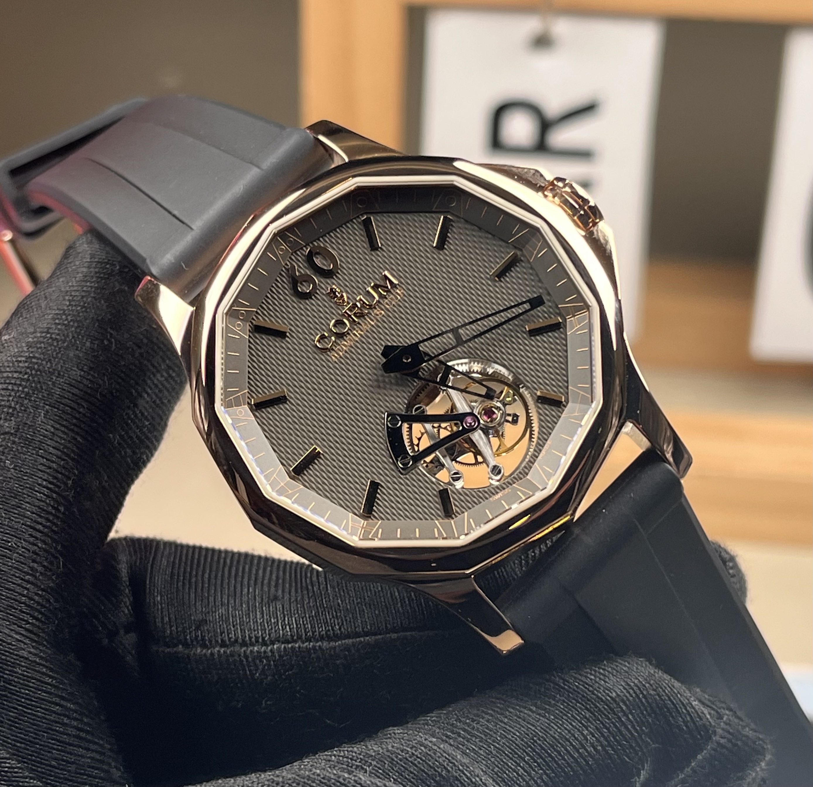 Corum 029.101.55 / 0002 FH12