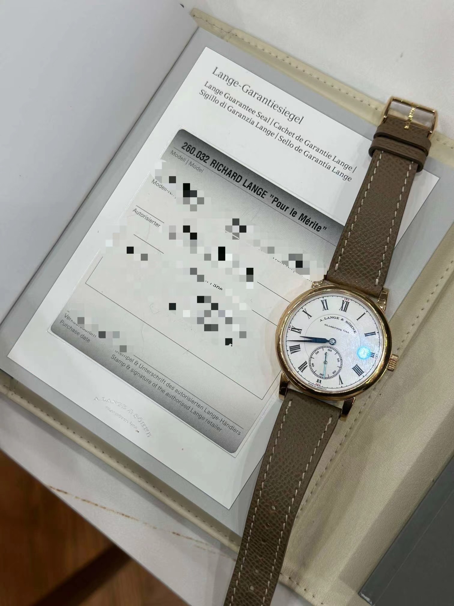 A. Lange & S&ouml;hne 260.032 detail 6