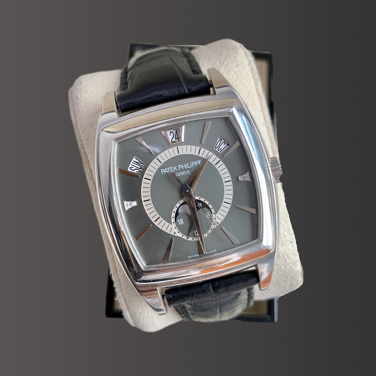 Patek Philippe 5135p detail 3