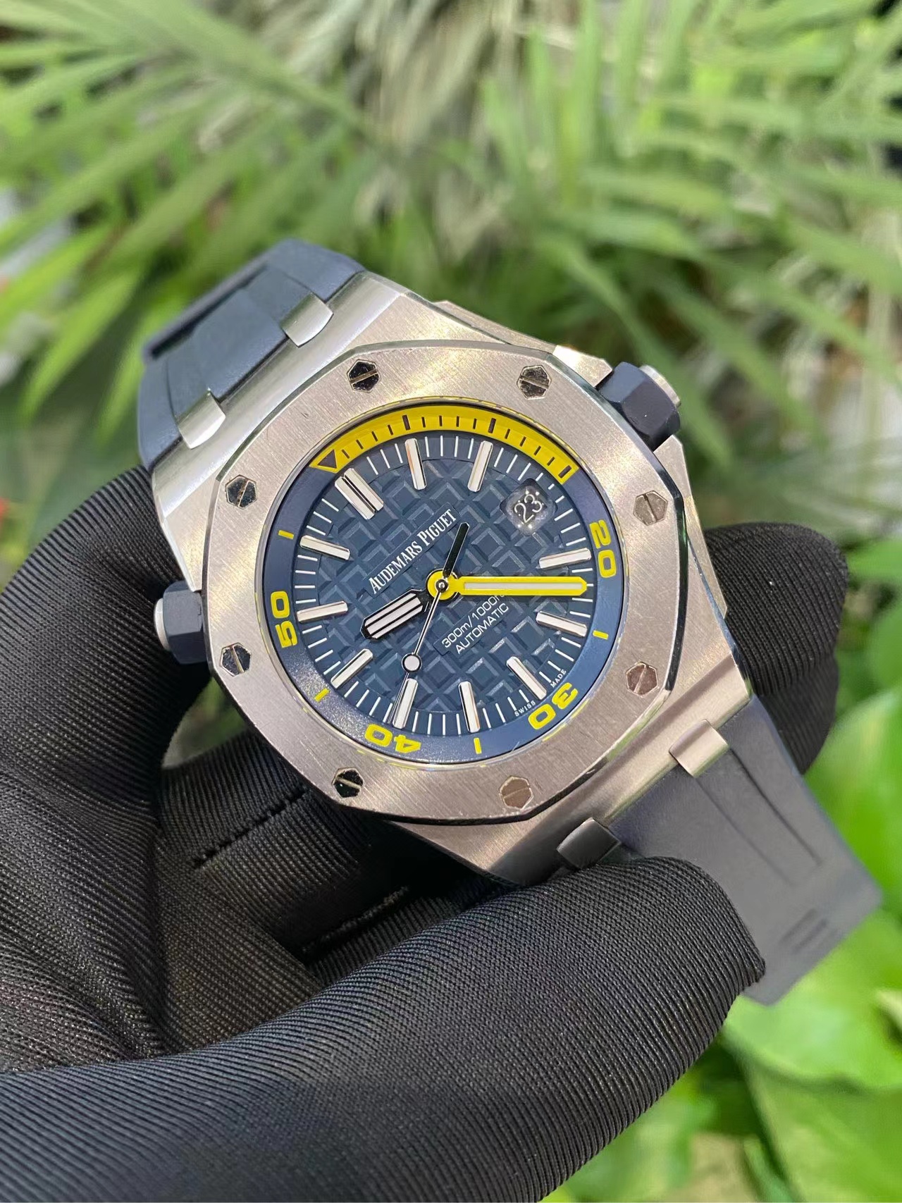 Audemars Piguet 15710ST.OO.A027CA.01 detail 1