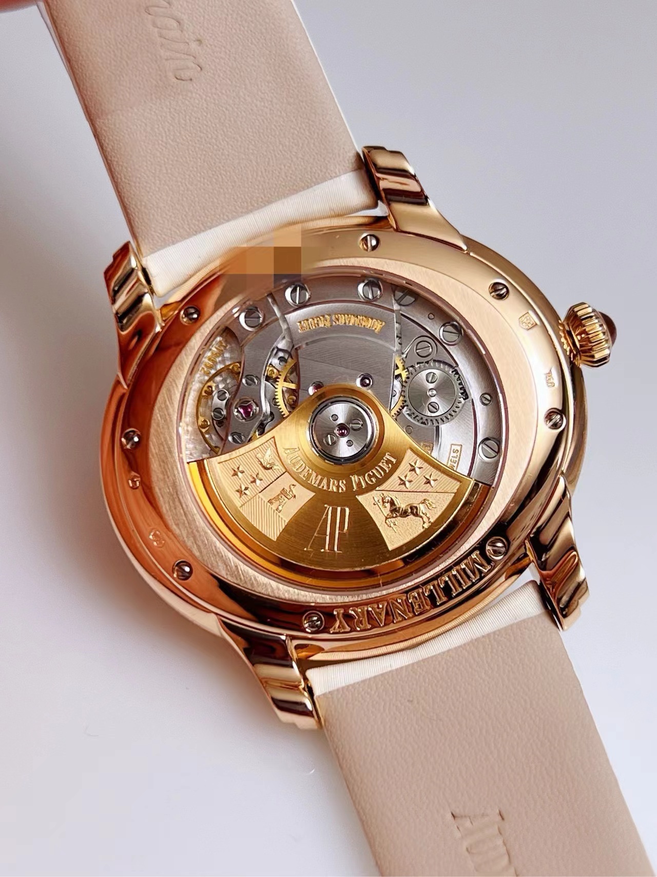 Audemars Piguet 77315OR.ZZ.D013SU.01 detail 3