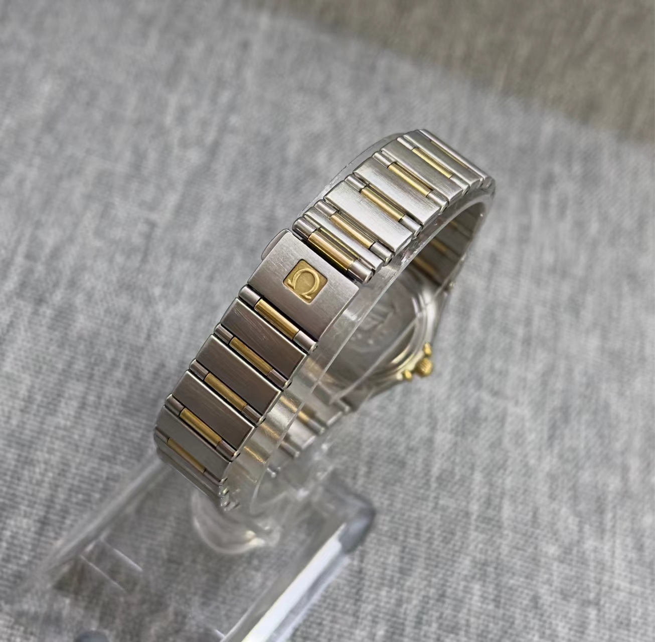 Omega 1367.79.00 detail 3