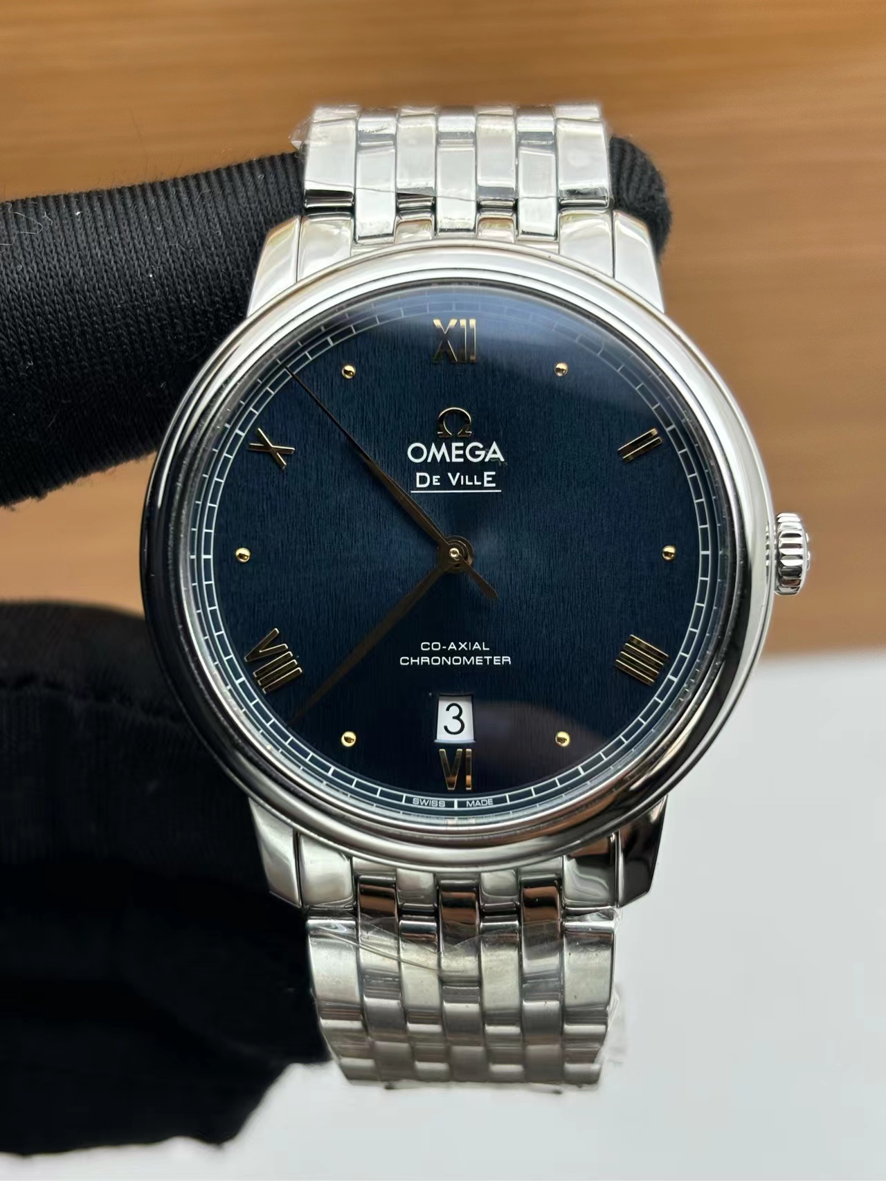 Omega 424.10.40.20.03.004