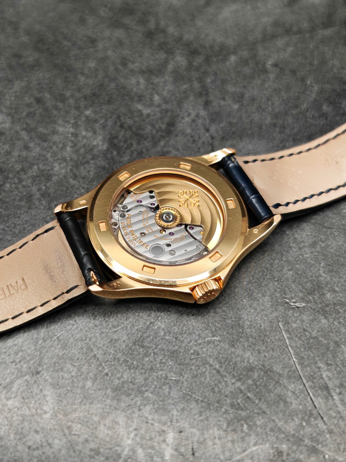 Patek Philippe 5117R-001 detail 5