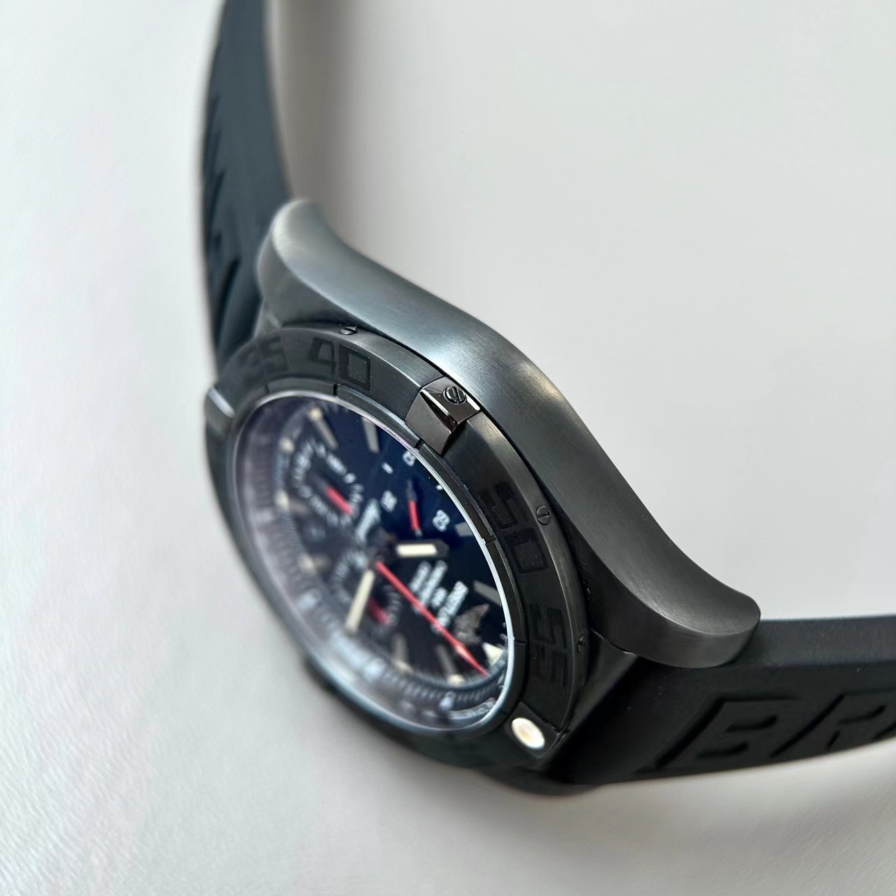 Breitling MB0111C3.BE35.253S detail 4