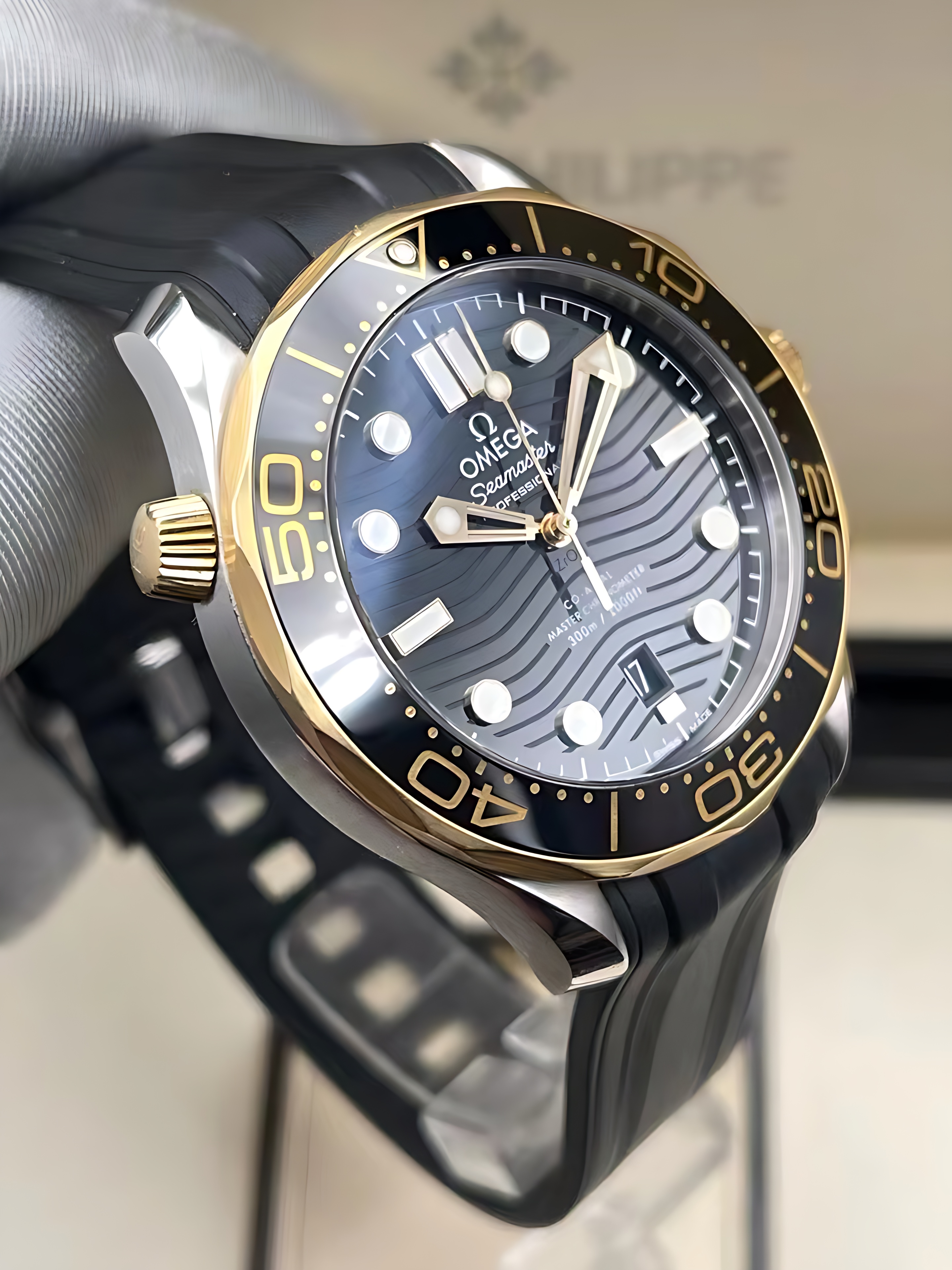 Omega 210.22.42.20.01.001 detail 3