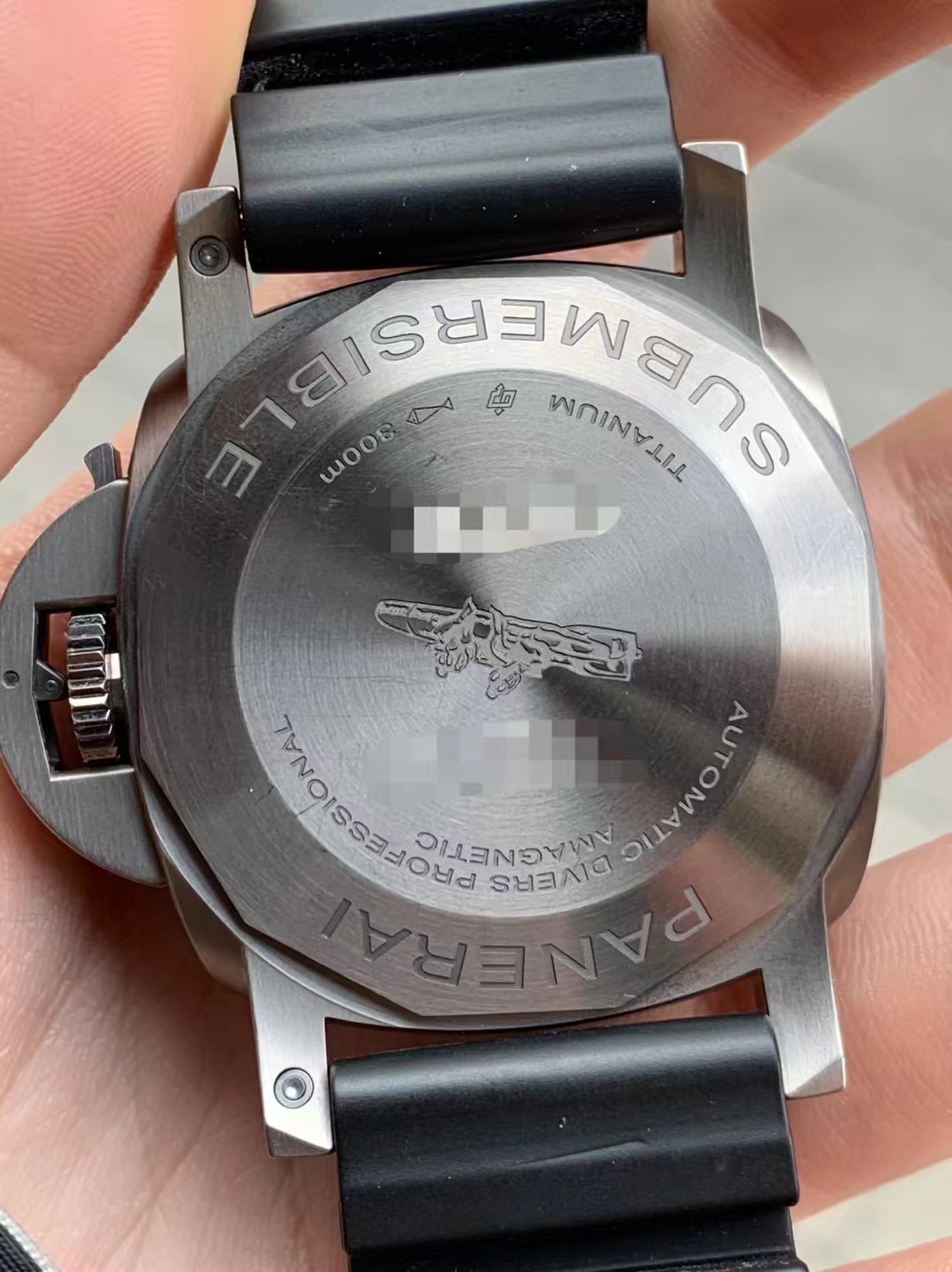 Panerai PAM01389 detail 5