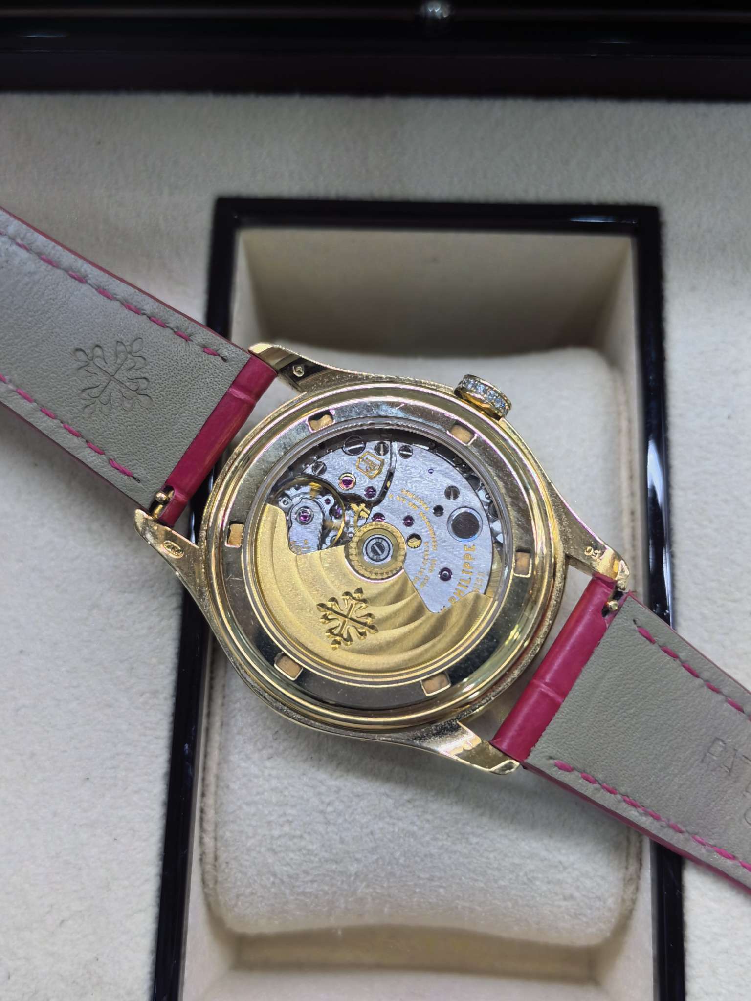 Patek Philippe 4936R-001 detail 3