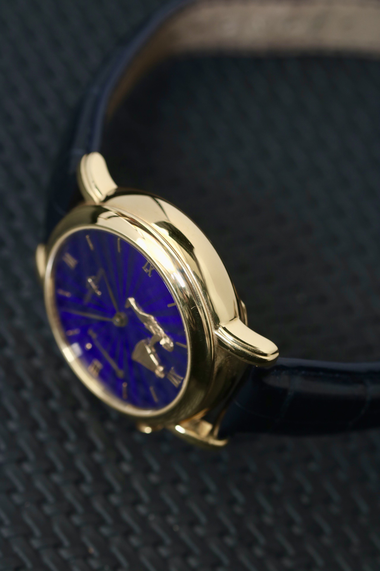 Ulysse Nardin 751-22 detail 5
