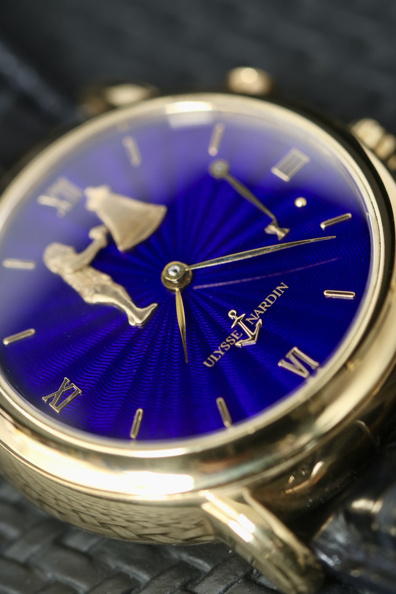 Ulysse Nardin 751-22 detail 7