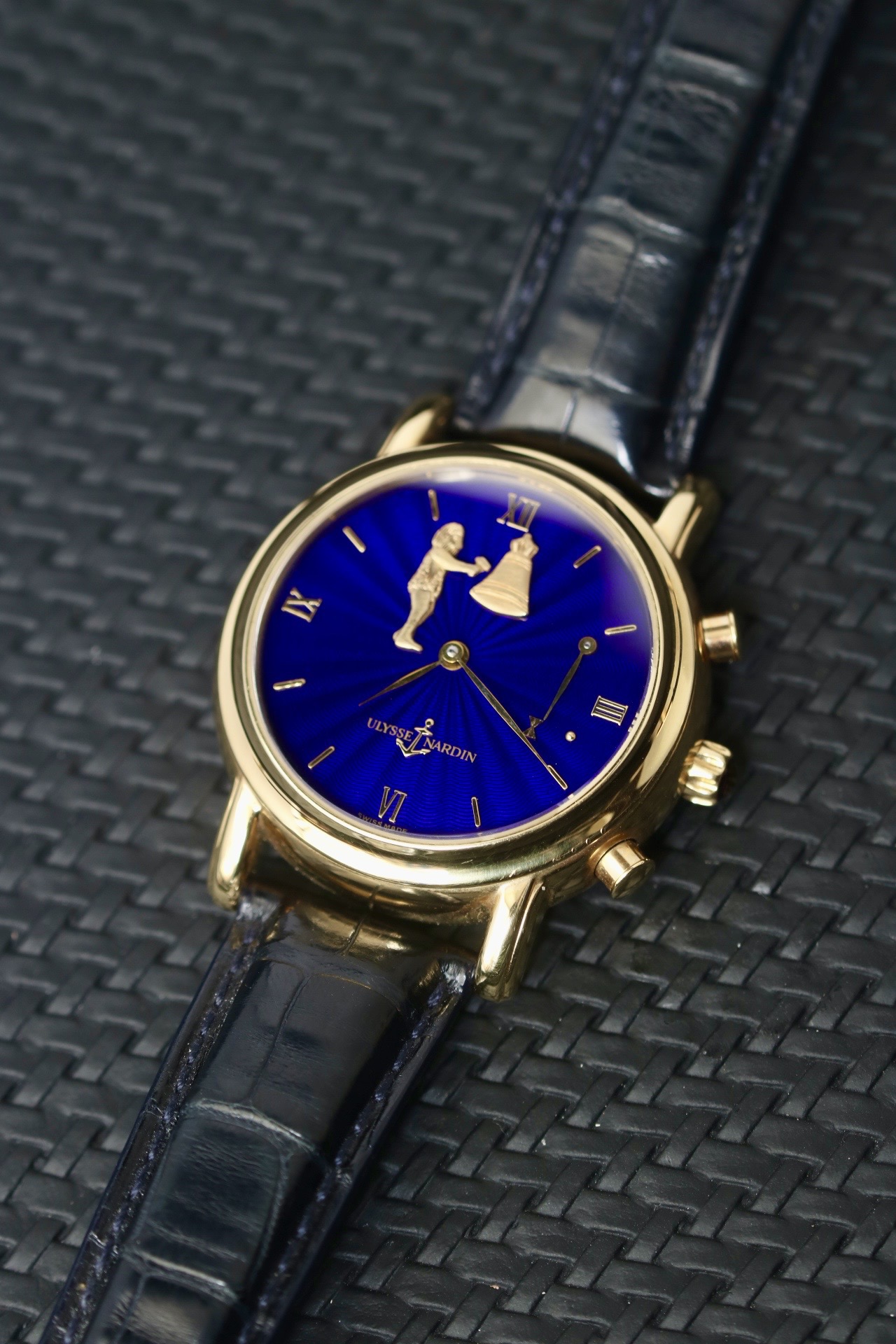 Ulysse Nardin 751-22 detail 3