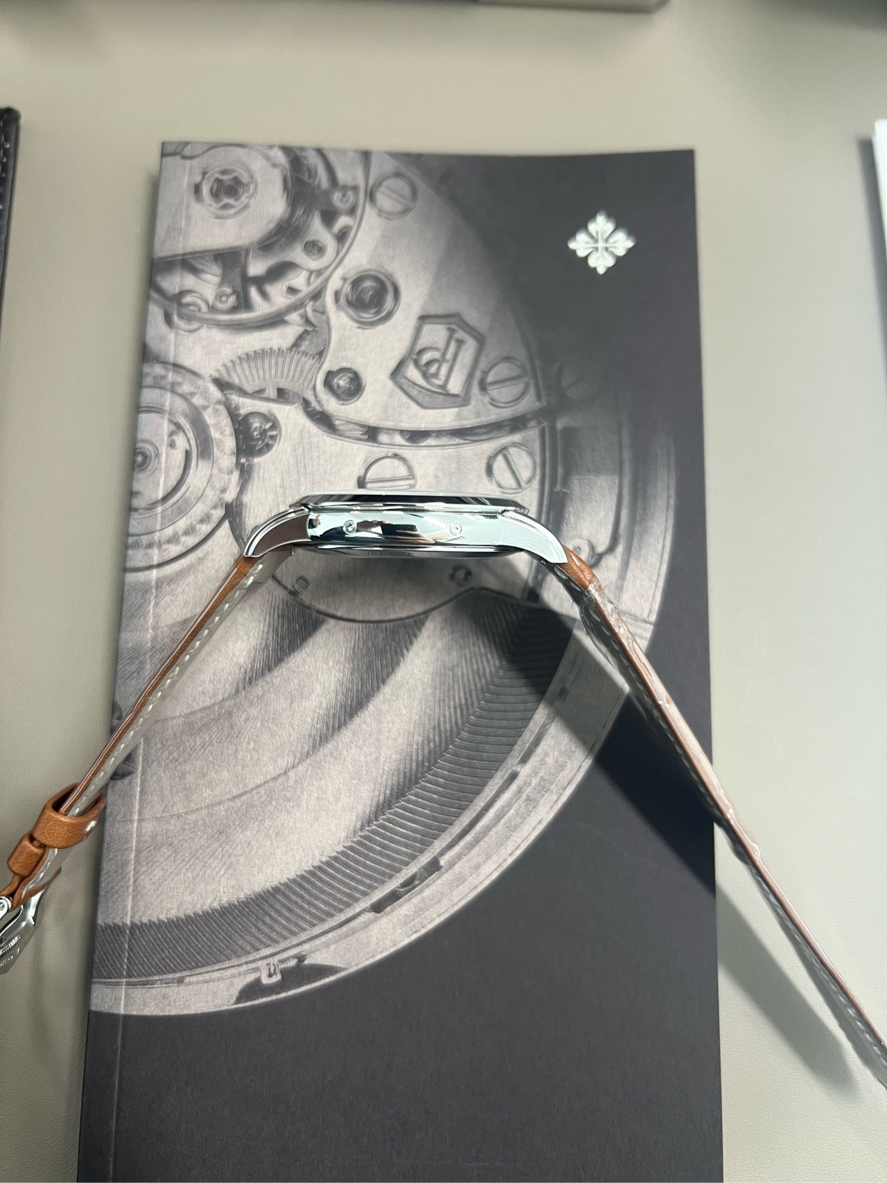 Patek Philippe 5212A-001 detail 4