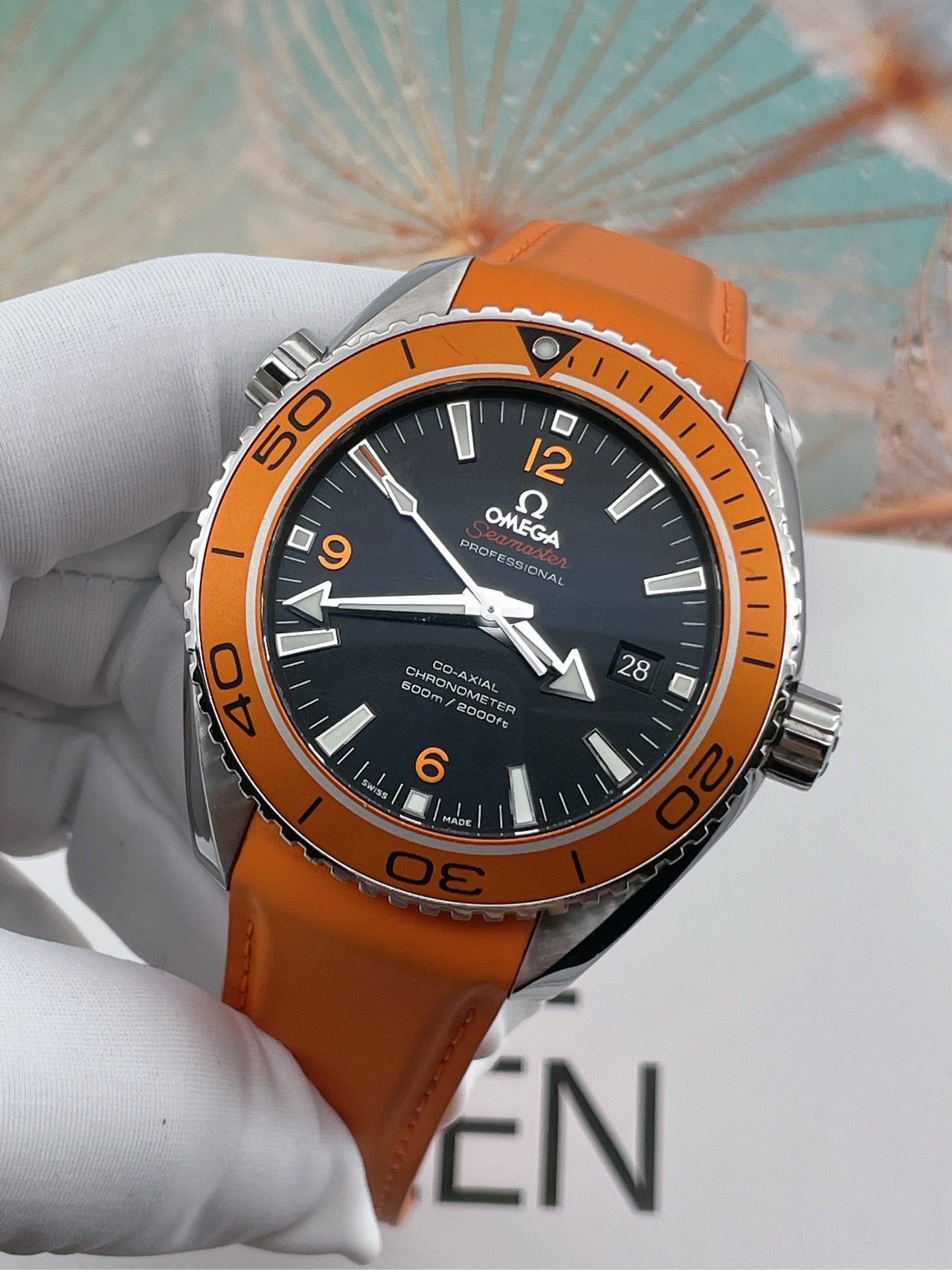Omega 232.32.46.21.01.001 detail 1