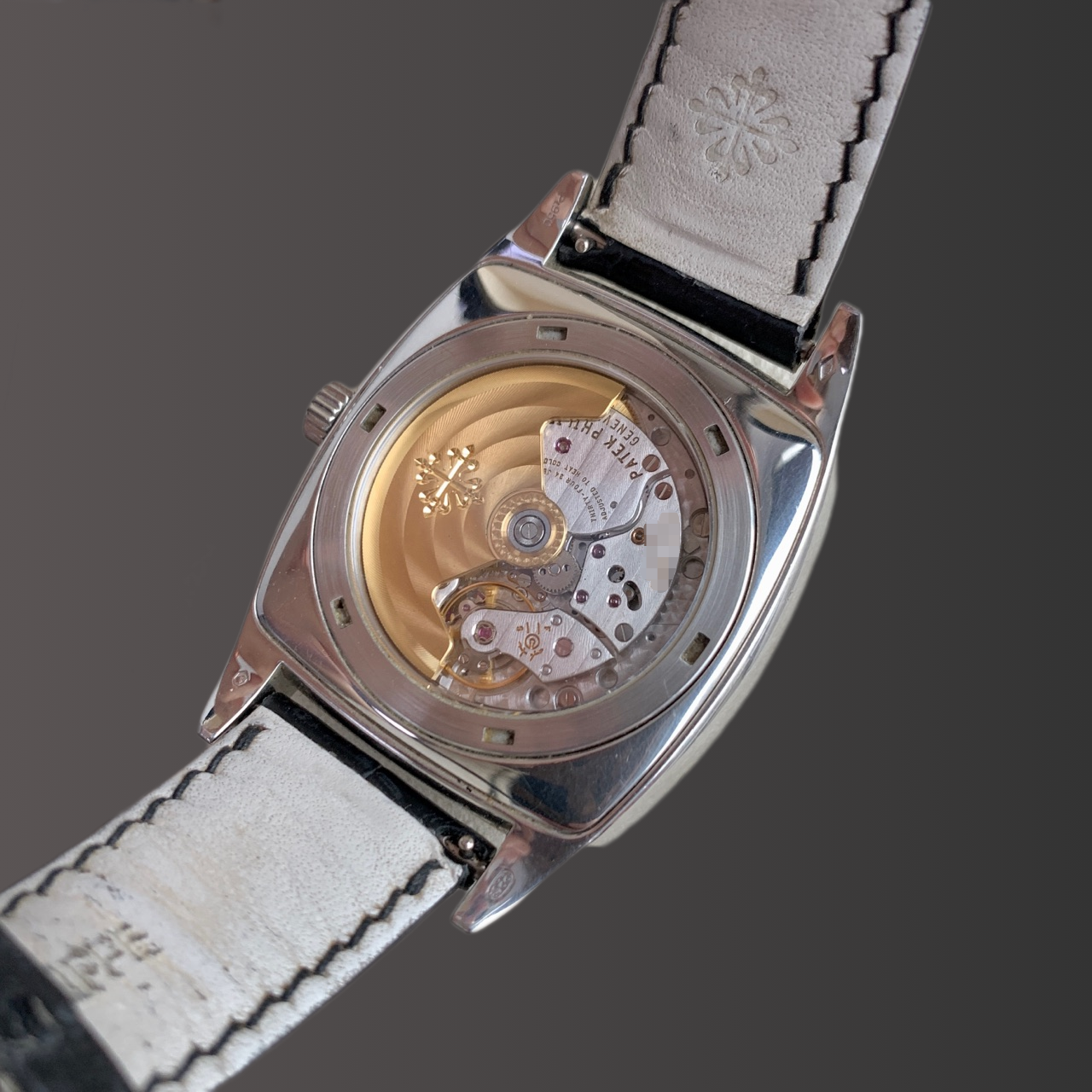 Patek Philippe 5135p detail 5