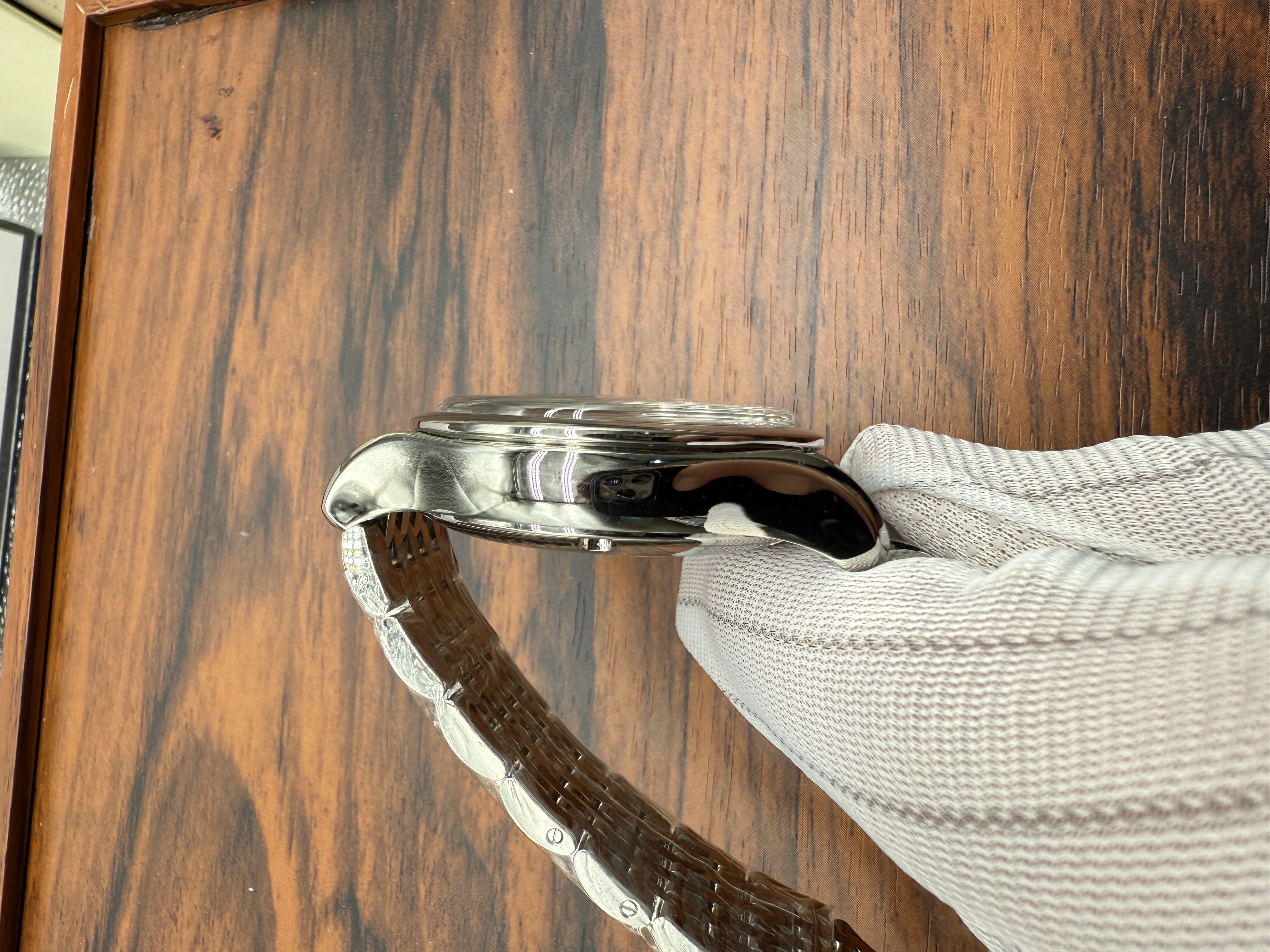 Carl F. Bucherer 00.10919.08.33.21 detail 5