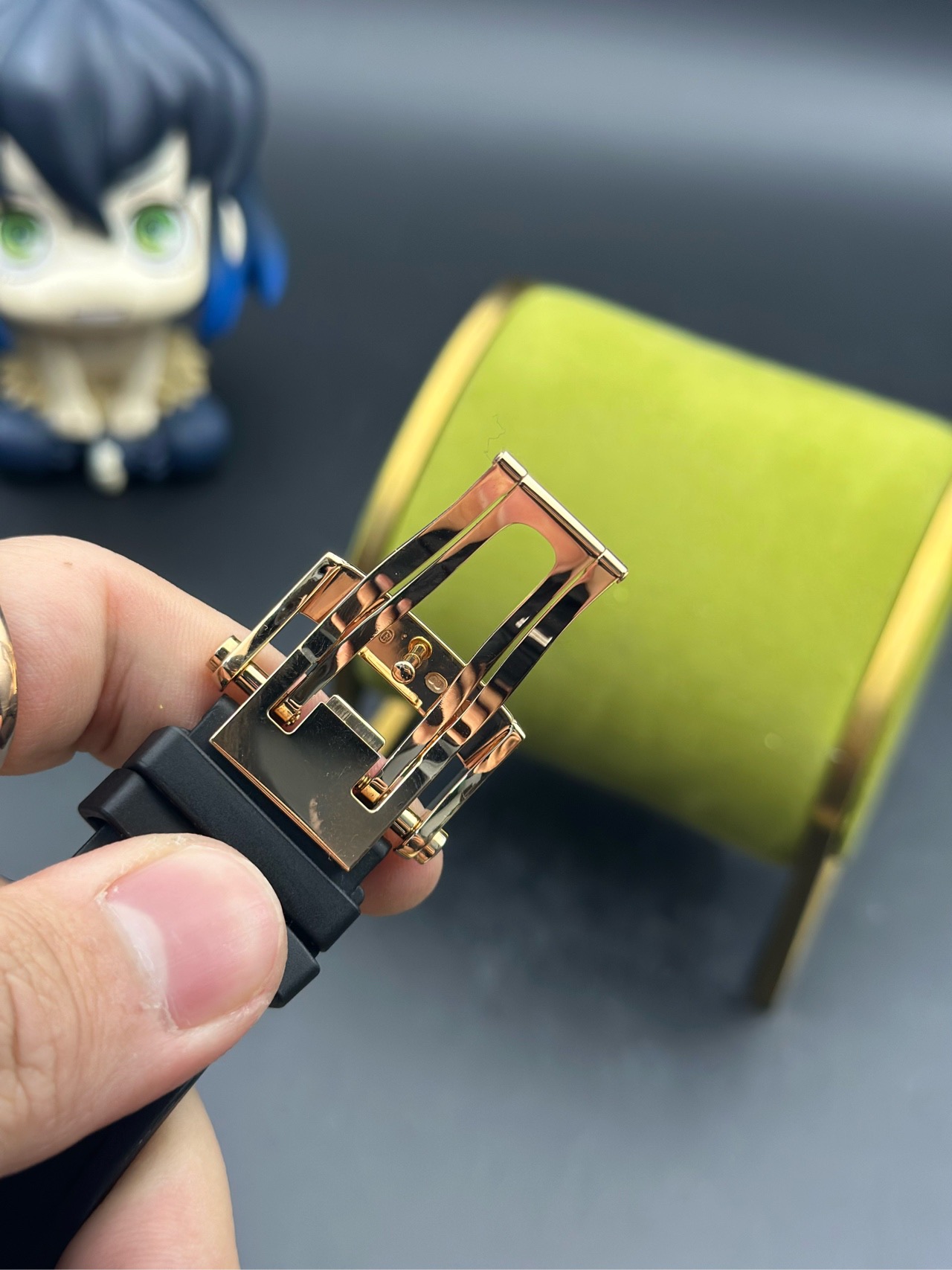 Parmigiani Fleurier PFC528 detail 6