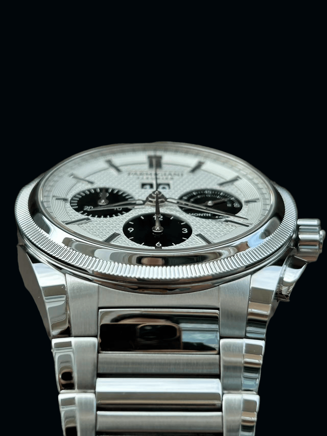Parmigiani Fleurier PFC906 detail 1
