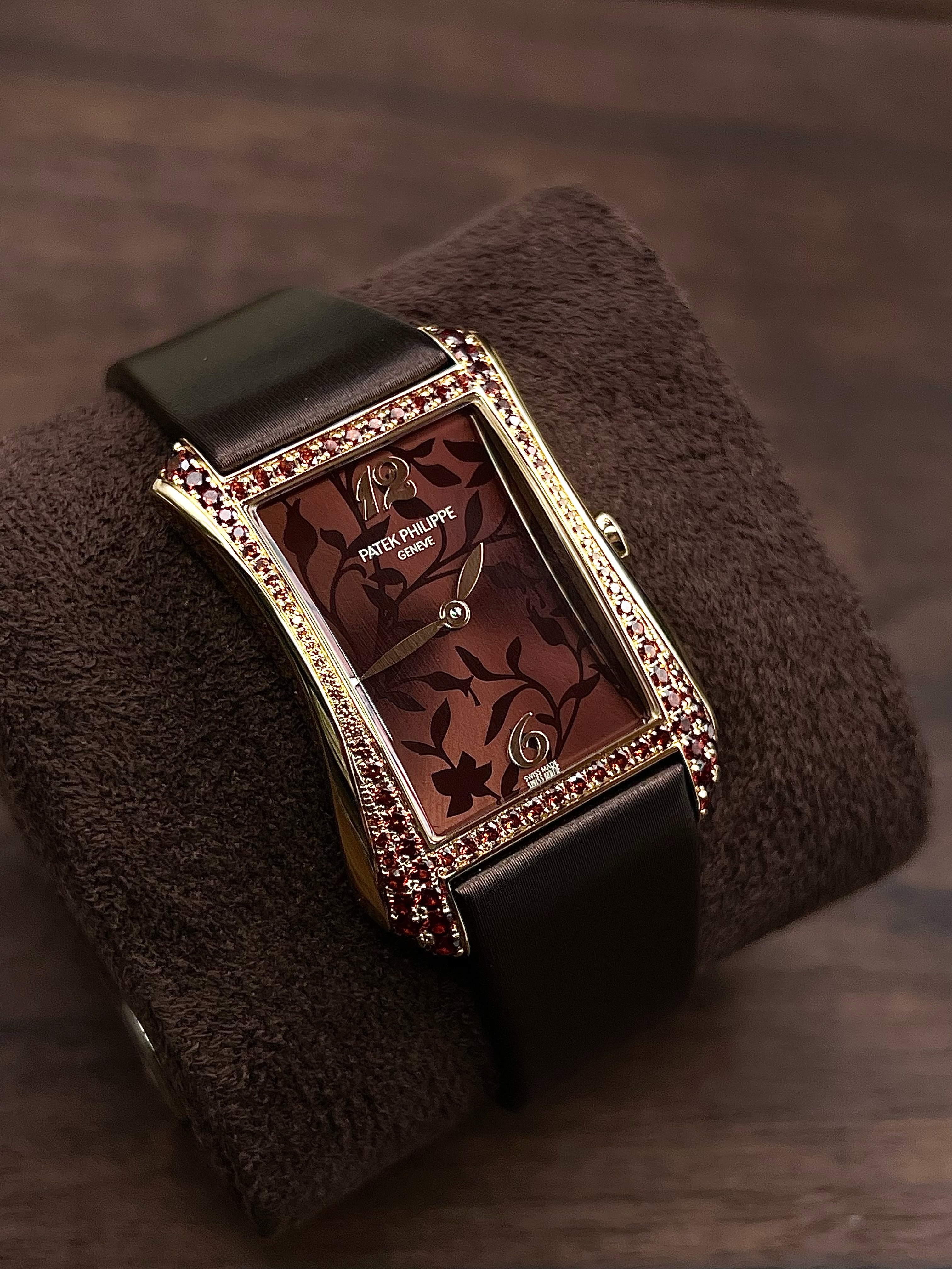 Patek Philippe 4962 / 200R-001