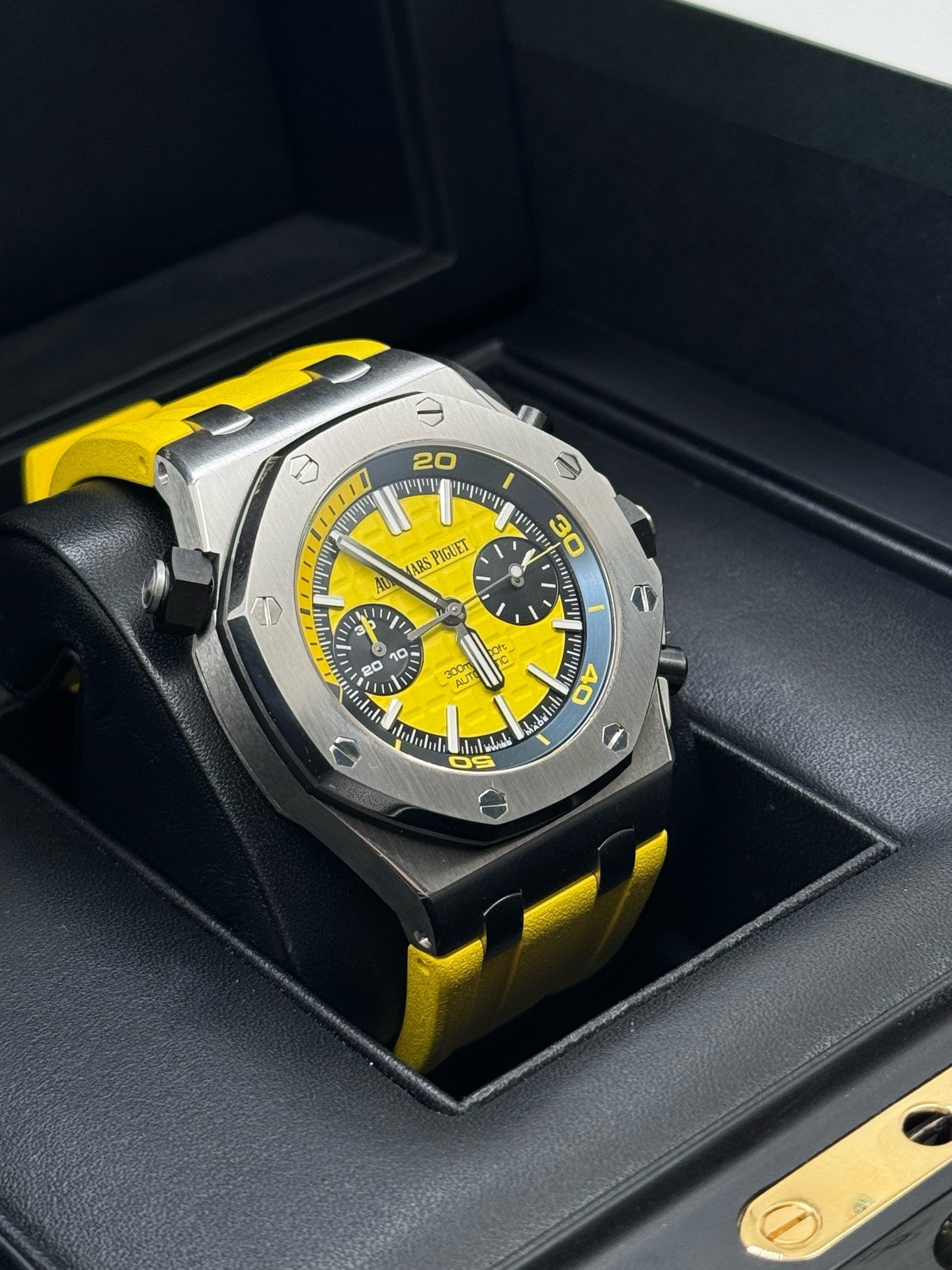 Audemars Piguet 26703ST.OO.A051CA.01 detail 2