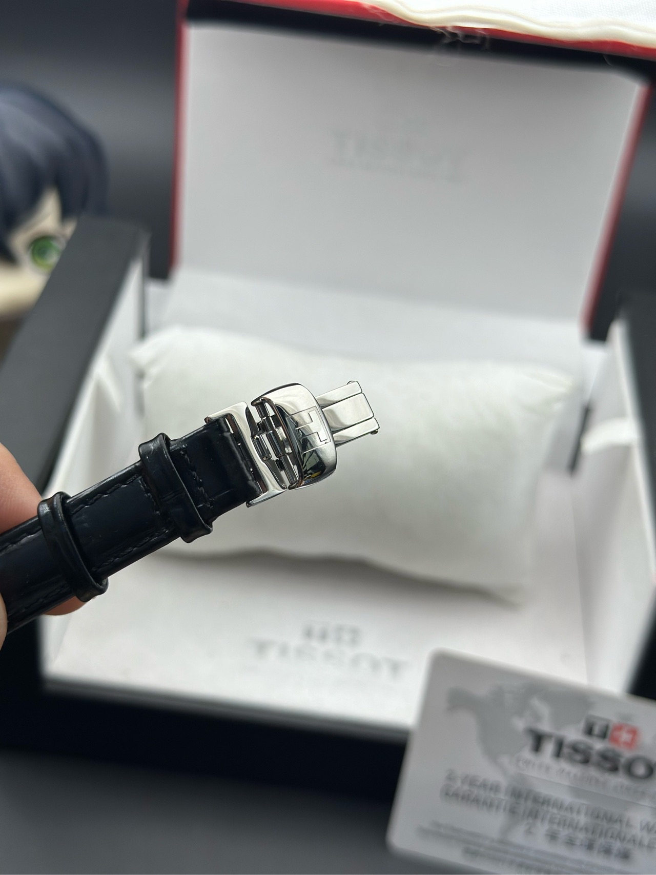 Tissot T006.207.16.038.00 detail 4